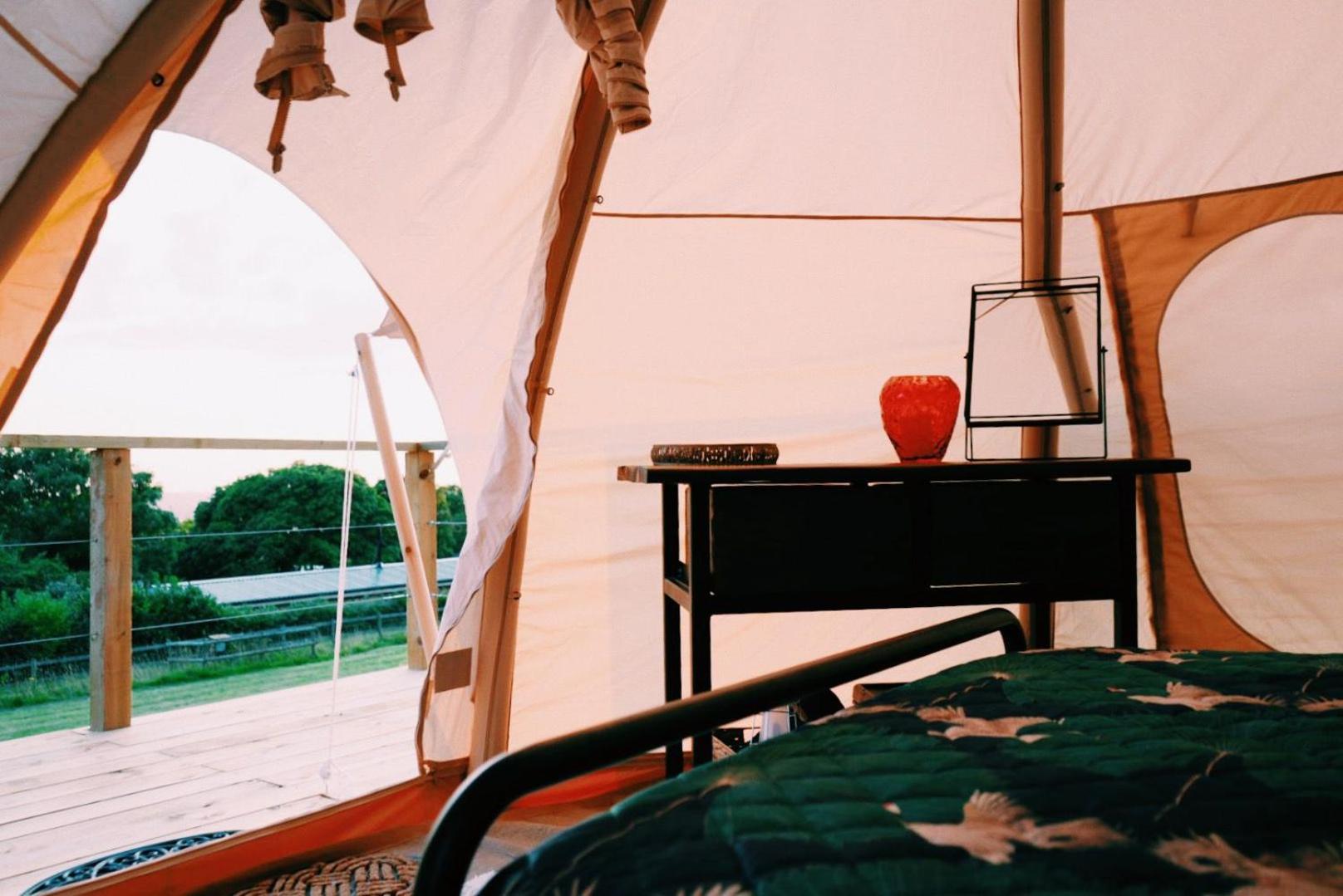 The Paddocks Glamping * Draycott (Somerset)
