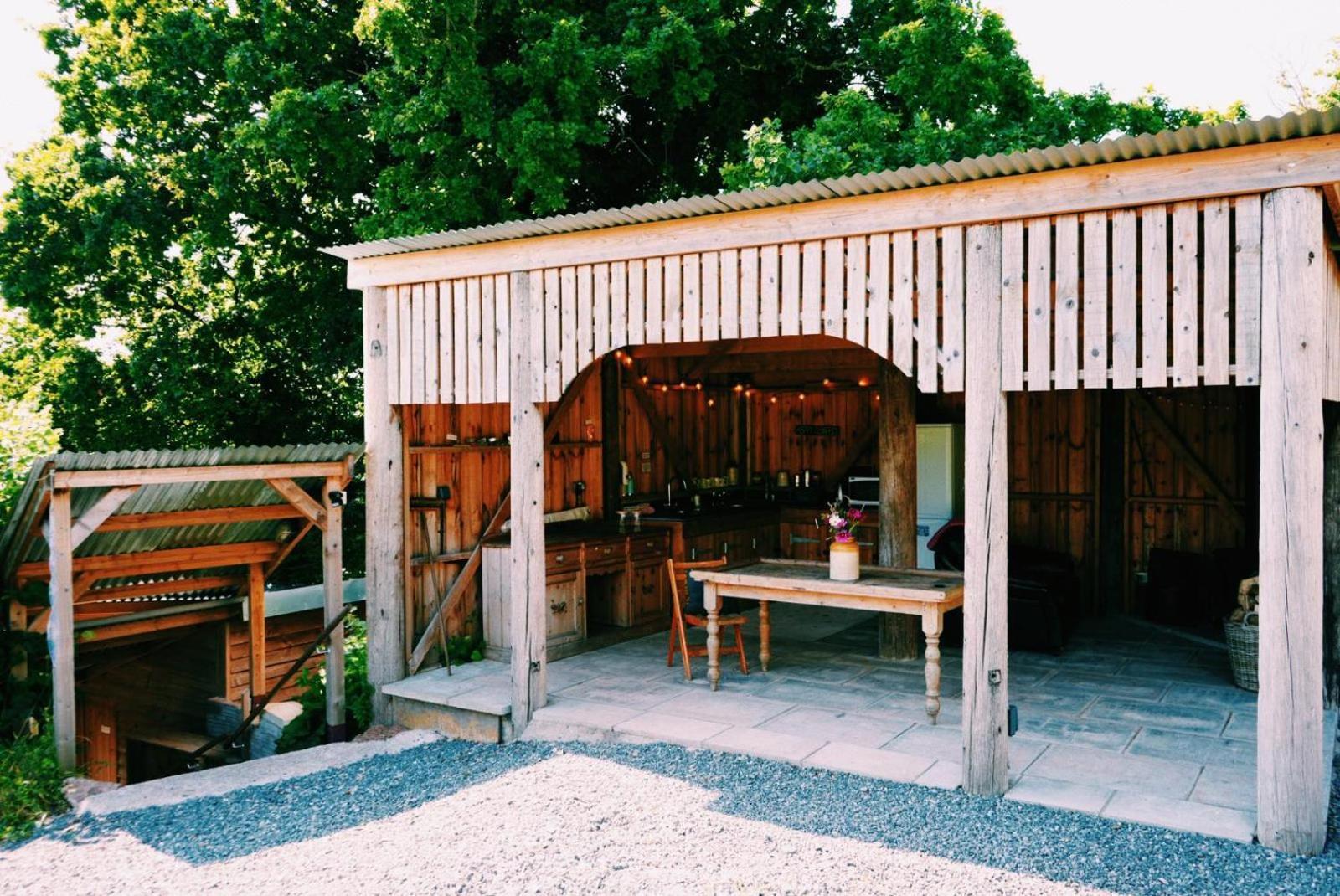 The Paddocks Glamping Draycott (Somerset)