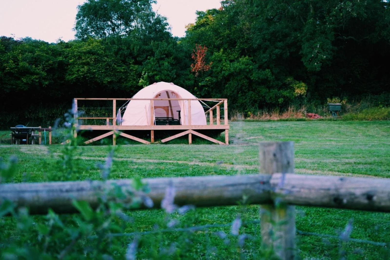 Luxury tent The Paddocks Glamping